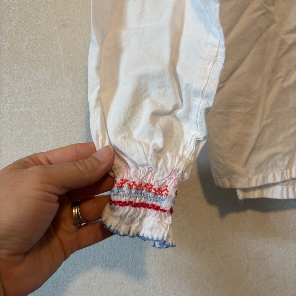 Junior Monarch | Vintage Embroidered White Blouse | Size Large - Picture 4 of 5